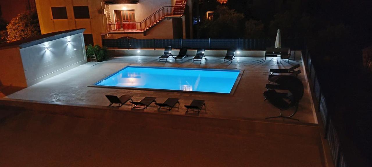 Apartmani Beran Сегет-Враница Экстерьер фото